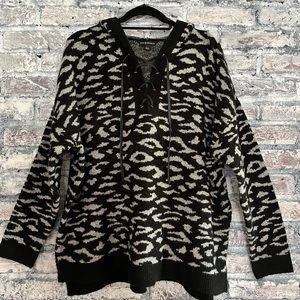Rock & Republic hooded faux leather lace up front animal print top/jacket
